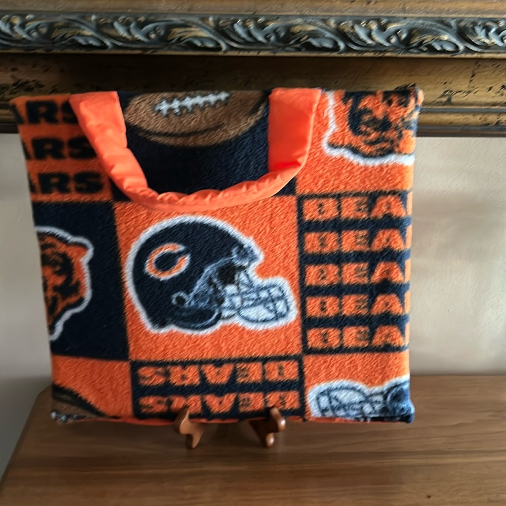 Stadium seat pad